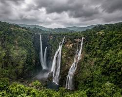 8 Best Monsoon Destinations in India to Visit